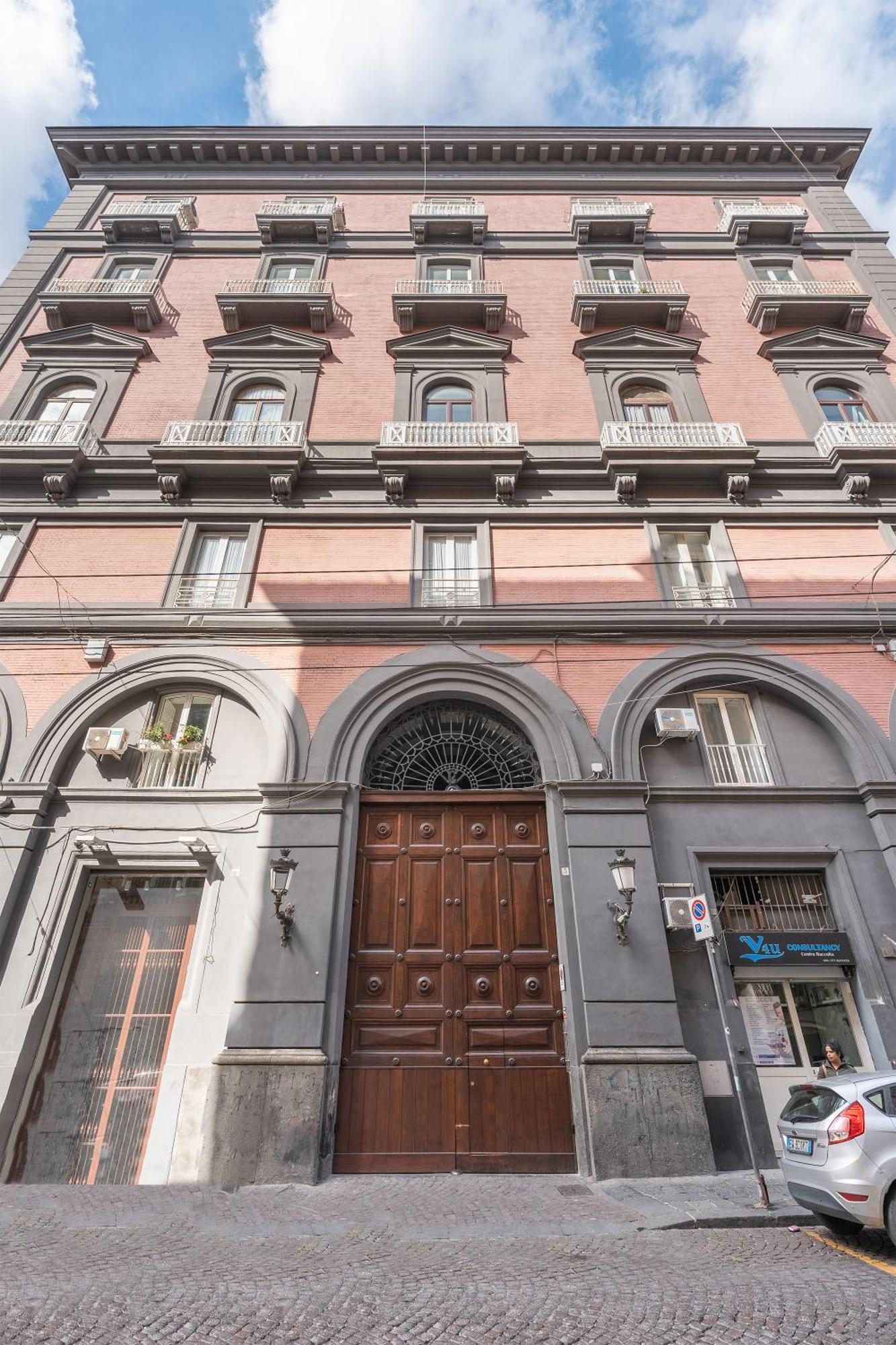 The * Napoli
